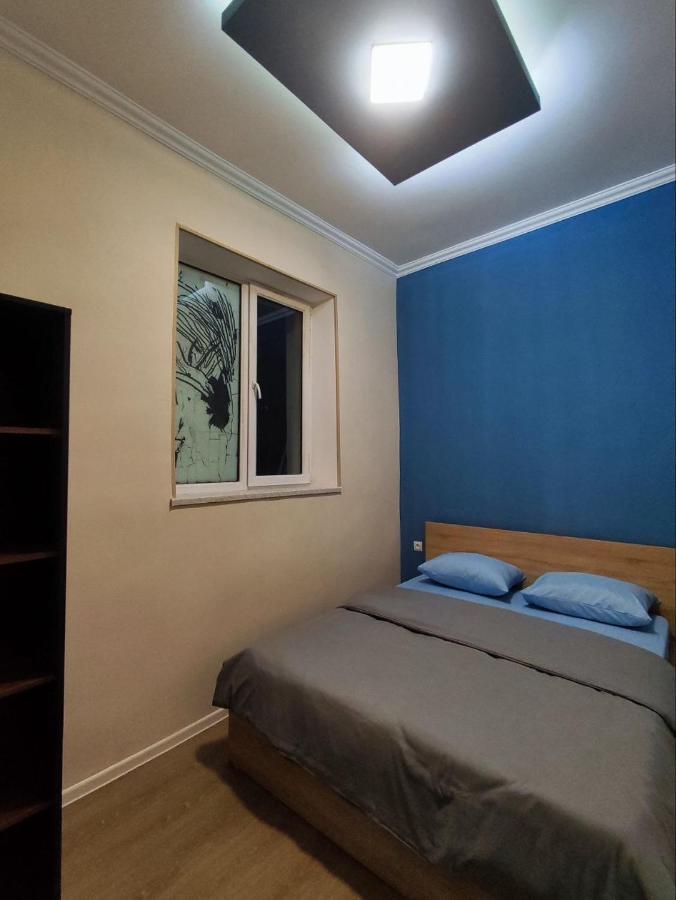 Guest House In The Small Center Yerevan Luaran gambar